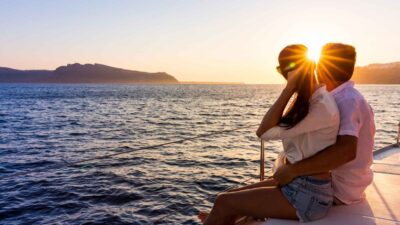 Things to do in Mykonos for couples : Sunset cruise